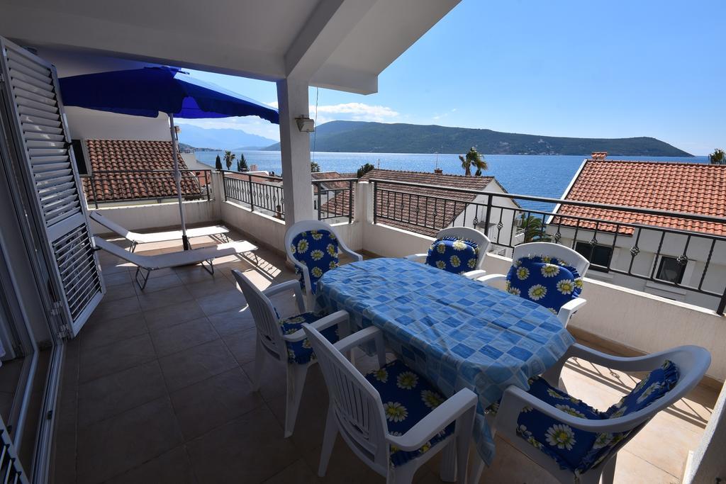 Nikic Apartments Herceg Novi Ngoại thất bức ảnh