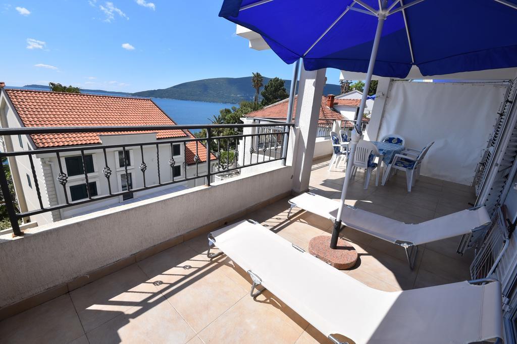 Nikic Apartments Herceg Novi Ngoại thất bức ảnh